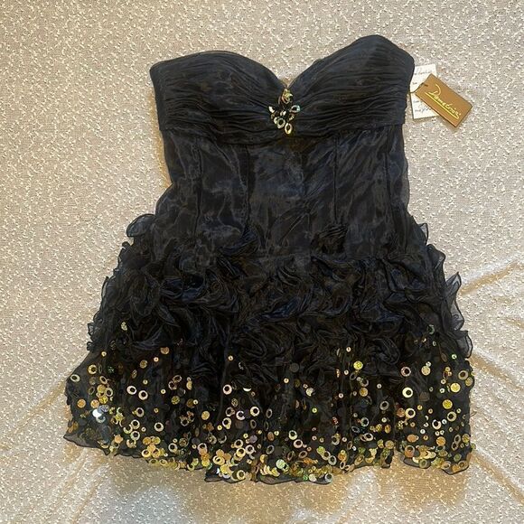 DEMETRIOS Bridal Black Strapless with Gold Sequins Mini Formal Prom Dress 16 NWT - Picture 1 of 12